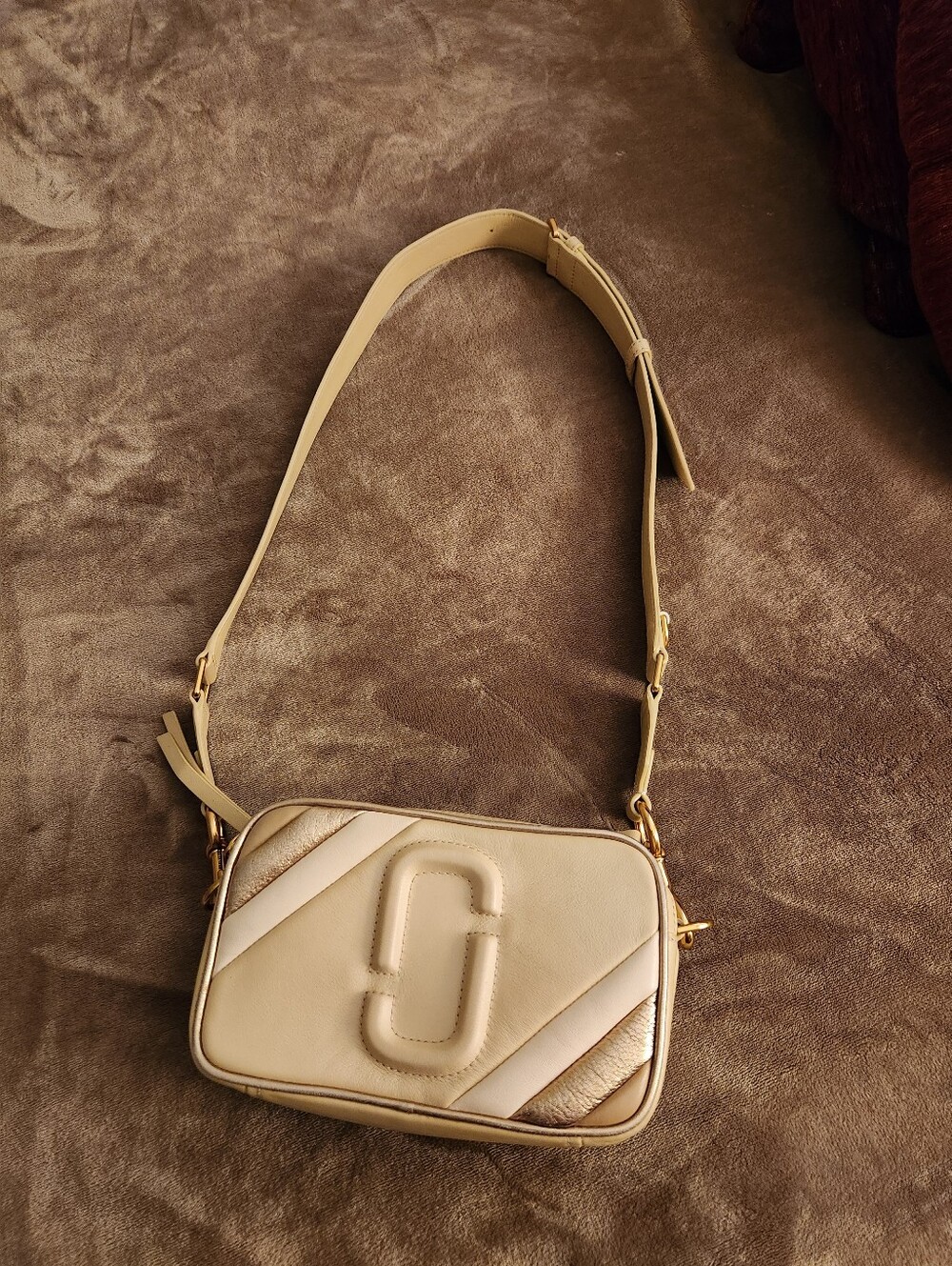 Marc Jacobs Beige Leather Crossbody Bag with Gold Accents